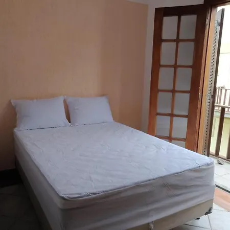 Casa Inteira No Pero, A Poucos Passos Da Praia-2
